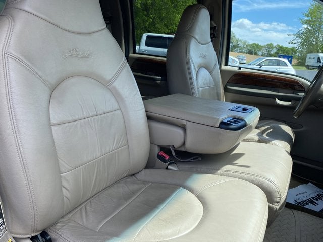 2000 Ford Super Duty F-250 4X4 CREW CAB PICKUP/