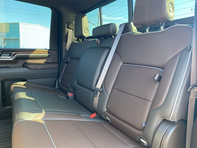 2025 GMC Sierra 2500HD Denali