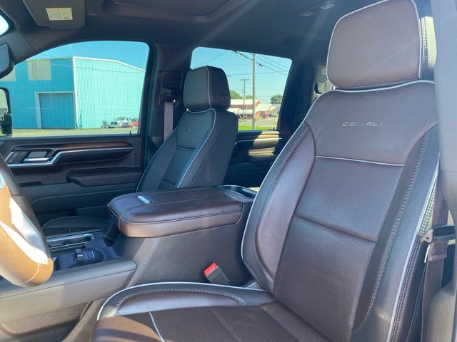 2025 GMC Sierra 2500HD Denali