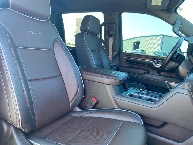 2025 GMC Sierra 2500HD Denali