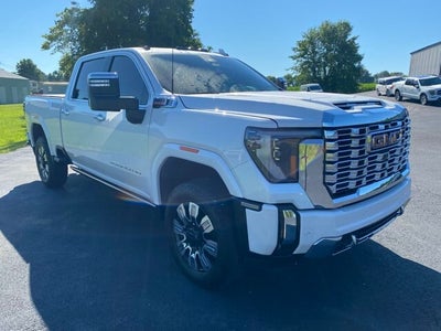 2025 GMC Sierra 2500HD Denali