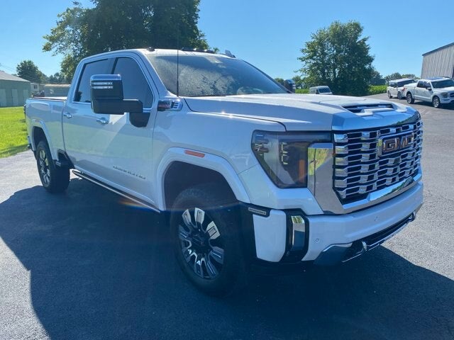 2025 GMC Sierra 2500HD Denali