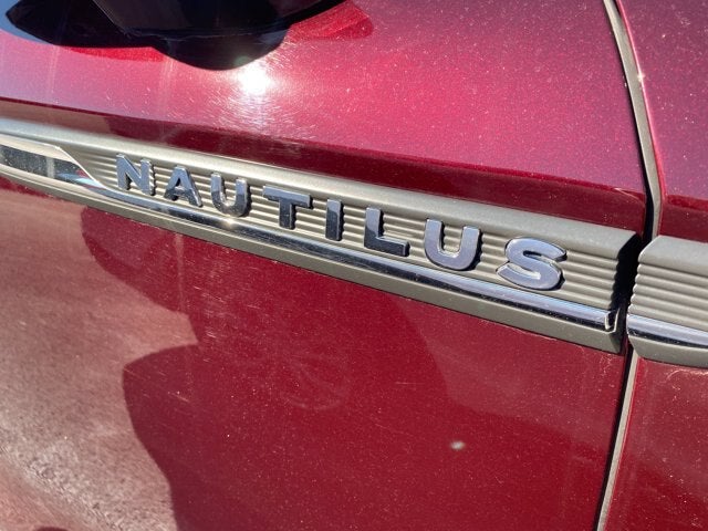 2020 Lincoln Nautilus Standard