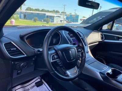 2020 Lincoln Nautilus Standard